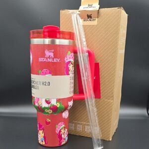 40oz Strawberry Shortcake Stanley